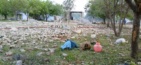 6 நாட்களில் 4 பட்டாசு ஆலைகளில் வெடி விபத்து: அச்சத்தில் சிவகாசி பட்டாசு ...