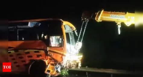 Questions arise over tractor's entry on Mumbai-Pune expressway despite ...