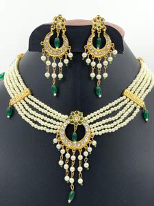 Dado sutho Alloy Gold-plated Green Jewellery Set Price in India - Buy ...