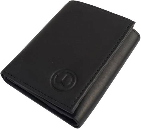 Trifold Wallets - Buy Trifold Wallets online at Best Prices in India ...