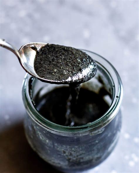 5-Minute Black Sesame Paste (2 Ingredients!) - Cooking Therapy