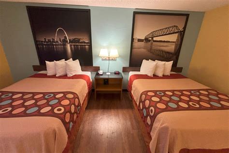 Super 8 by Wyndham O'Fallon | OFallon, IL Hotels