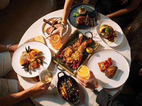 Christmas Day at Pelican Grill - The Resort at Pelican Hill