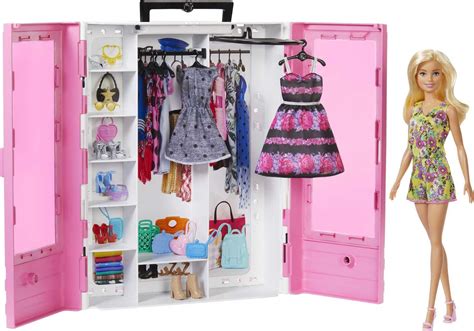 Amazon.com: Barbie Fashionistas Doll & Ultimate Closet Playset with ...