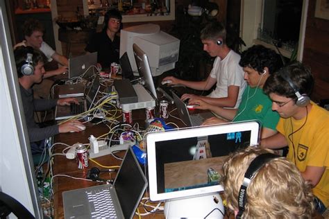 LAN parties: these photos celebrate the golden age of gaming | Dazed