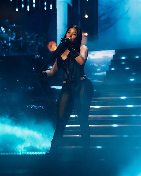 Did Nicki Minaj Join OnlyFans? | fanscribers.com