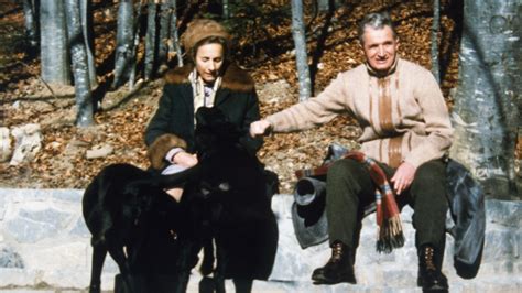 Nicolae Ceaușescu 的图像结果