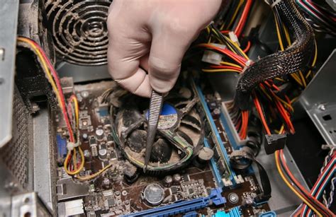 Inside Old Computer 的图像结果