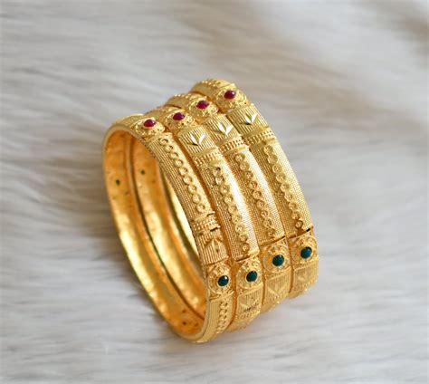 Gold tone pink-green set of 4 bangles(2.4) dj-44773 – dreamjwell