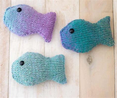 Knit Fish Shape Pattern 的图像结果
