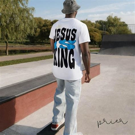 CAMISETA EVANGÉLICA JESUS IS KING REI MODA CRISTÃ ESTAMPA NAS COSTAS E ...