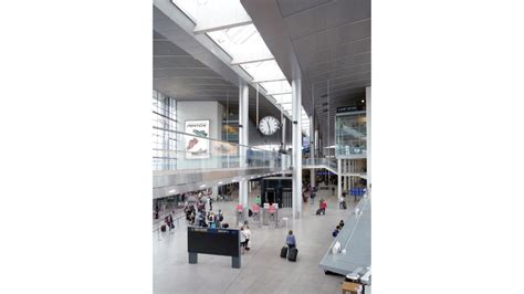 CPH AIRPORT BRIDGE - URBAN AGENCY