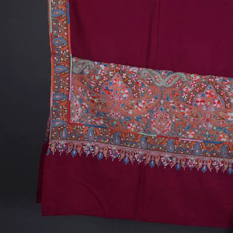 Magenta Base Border Design Sozni Embroidered Pashmina Shawl – Kashmir ...
