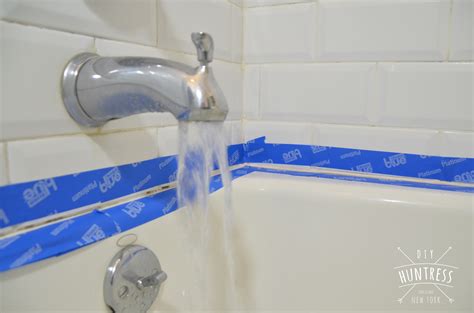 How To Re-Caulk Your Bathtub (The Right Way) - DIY Huntress