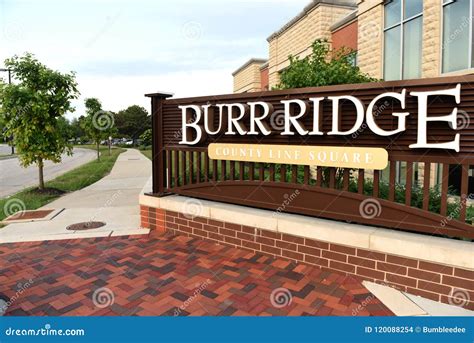 Burr Ridge, Illinois, USA, USA - June 07, 2018: Burr Ridge Villa ...