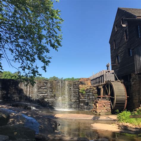 Historic Yates Mill, Raleigh, North Carolina : Diary of a Gen-X Traveler