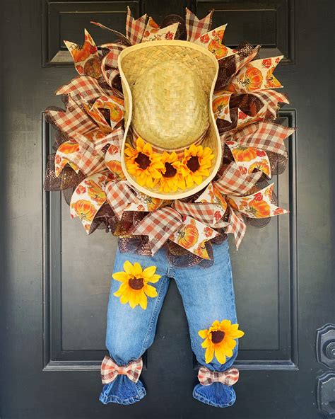 Brown Patch w/ Straw Scarecrow Fall Autumn Door Wreath | Fall wreath ...