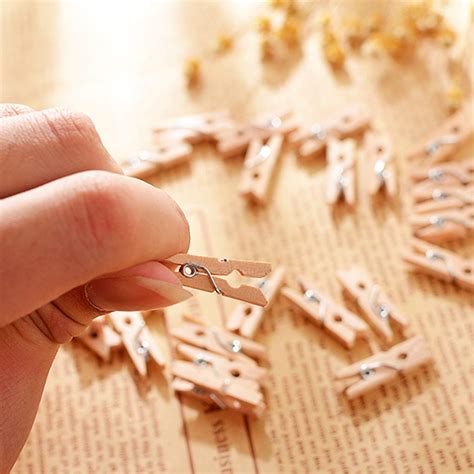 Nisco 20 PCS Mini Wooden Clips, Multi-Function Cloth pins Photo Paper ...
