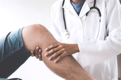 Back of Your Knee Hurting? Here's What to Do | Dorsal