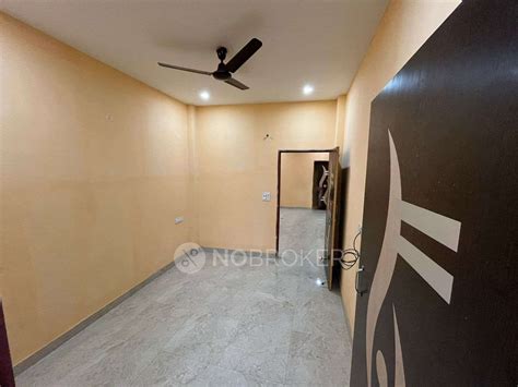 standalone building Sector 52 Rent - WITHOUT BROKERAGE Unfurnished 3 ...