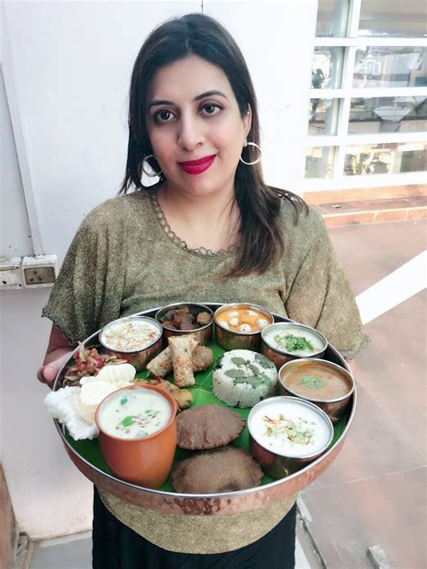 GEETA HANSARIA---- The food blogger popularly known as 'Thali Queen ...