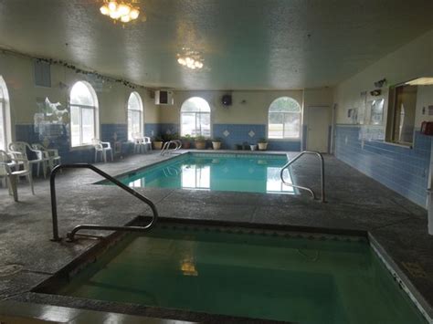 SUPER 8 BY WYNDHAM VERNAL UT (Utah) - Motel Reviews & Photos - Tripadvisor