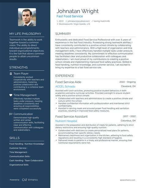 3 Successful Fast Food Service Resume Examples And Writing Tips for 2024