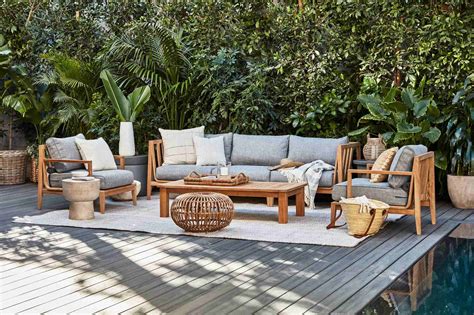 Who Makes The Best Outdoor Furniture? | Storables
