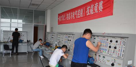 机电类工程施工现场-上海本贸机电工程有限公司