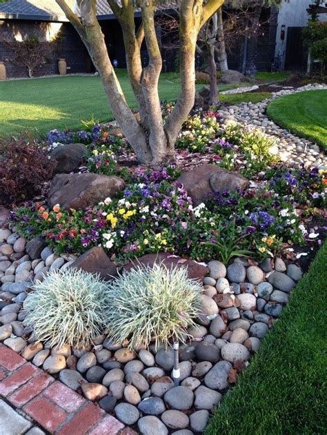 yard landscaping ideas with rocks