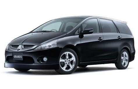 Mitsubishi Grandis Car Colours | 2 Mitsubishi Grandis Colors Available ...
