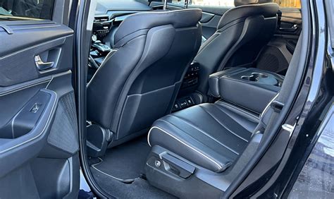 2022 Acura MDX SH-AWD 的图像结果