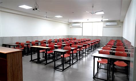 Thakur College | Leading Btech And Engineering College in Mumbai