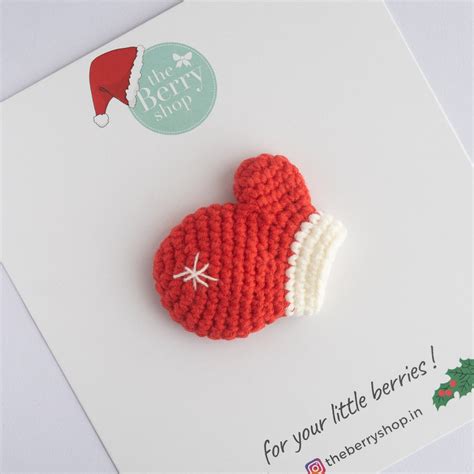 Merry Mitten Crochet Clip – theberryshop.in