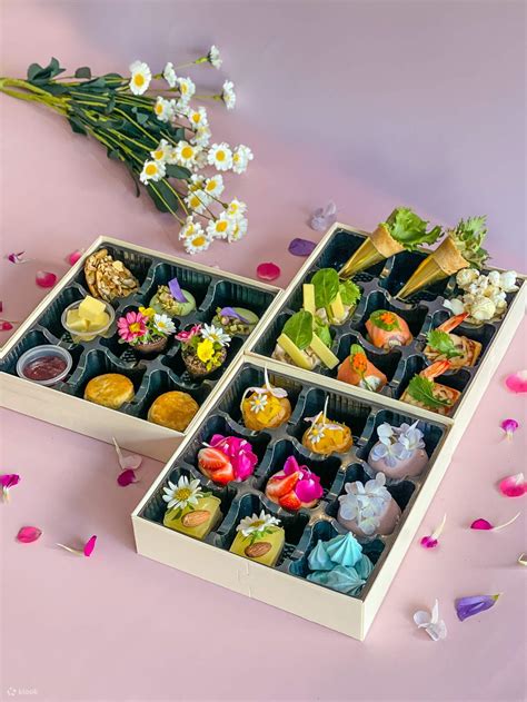 Crumbles and Cream Reservation in Iconic Hotel Penang - Klook India