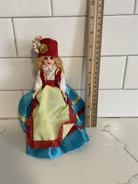 Vintage 1970-Blue Bonnet Margarine's(Russia)doll? | eBay