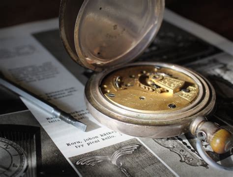 How are Watch Repair and Maintenance Different? – Just In Time