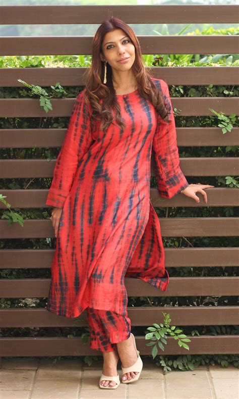 Modal Silk Coral Red Tie and Dye Coord Set – Baareeki