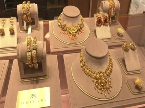 Gold Price: सातवें आसमान पर सोना, ऑल टाइम हाई पहुंची कीमत!