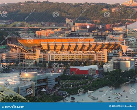 Heinz Field editorial image. Image of arena, panthers - 44081320