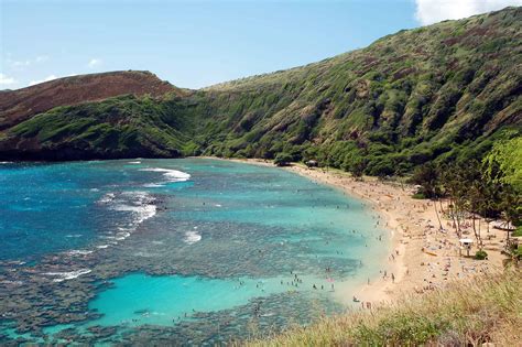 Top 15 Hawaii Vacation Spots: Volcanoes, Waterfalls, Beaches, and More