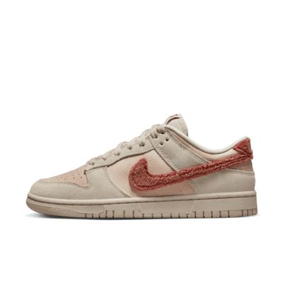 Nike Dunk Low Women's Shoes. Nike IN