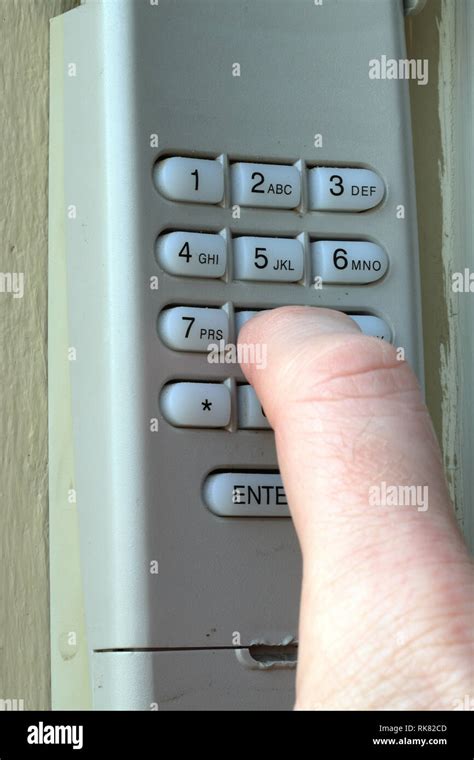 Door Keypad Code 2010 的图像结果