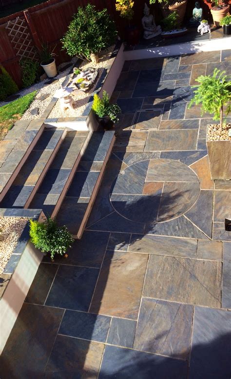Beautiful Outdoor Slate Tile Installations - Home Tile Ideas