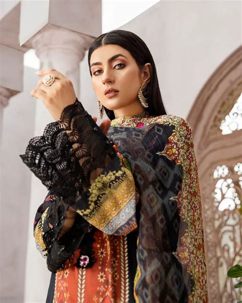 Lala Mashaal Lawn Collection – Solstice – YourLibaas