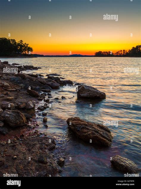 Sunset, Van Pugh Park, Lake Lanier, Georgia Stock Photo - Alamy