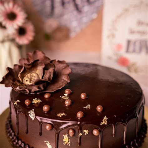 CHOCOLATE TRUFFLE ROYALE – Sweet Obsession