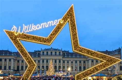 Vienna Christmas Market Guide (Map & Dates 2026)