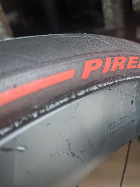 New tubeless tire - leaking like a sieve at bead : r/bikewrench