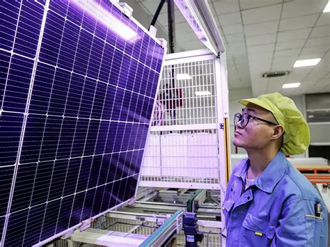 Flying too close to the sun? Why China’s solar giants are planning to ...